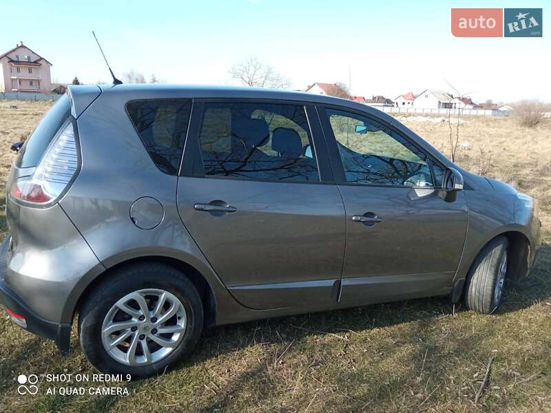 Мінівен Renault Scenic 2012 в Івано-Франківську фото 2 Мінівен Renault Scenic 2012 в Івано-Франківську