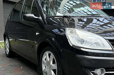 Минивэн Renault Scenic 2007 в 