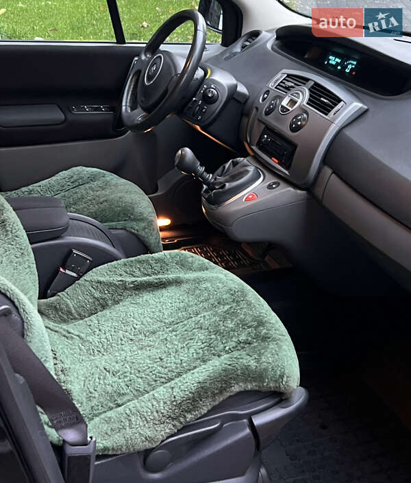 Мінівен Renault Scenic 2007 в Івано-Франківську фото 36 Мінівен Renault Scenic 2007 в Івано-Франківську