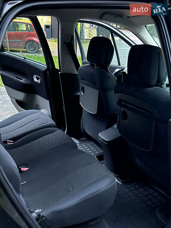 Мінівен Renault Scenic 2007 в Івано-Франківську фото 45 Мінівен Renault Scenic 2007 в Івано-Франківську