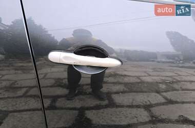 Минивэн Renault Scenic 2011 в 