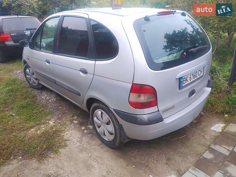Минивэн Renault Scenic 2000 в Ровно