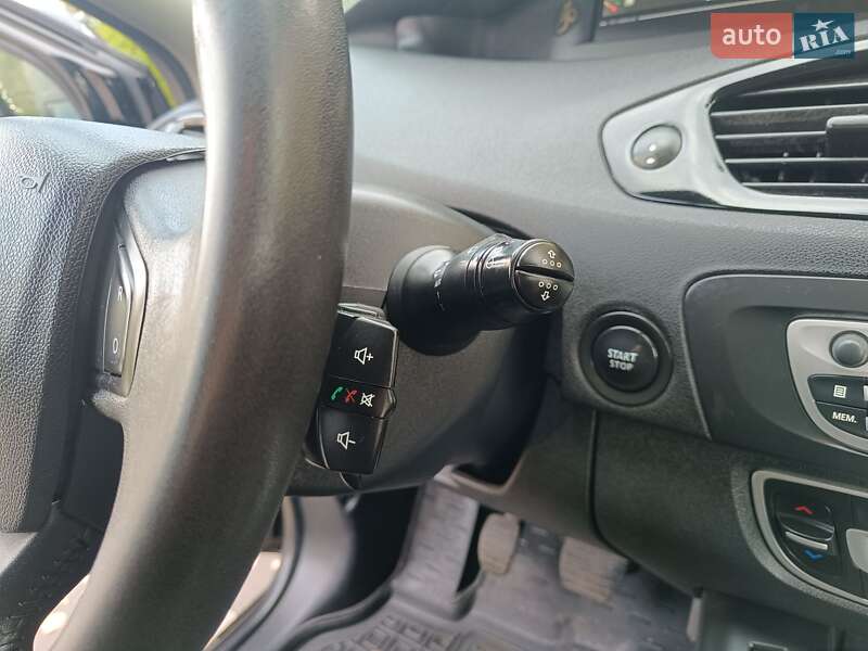 Мінівен Renault Scenic 2011 в Ніжині фото 29 Мінівен Renault Scenic 2011 в Ніжині