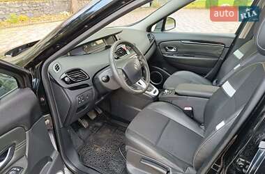 Минивэн Renault Scenic 2011 в 