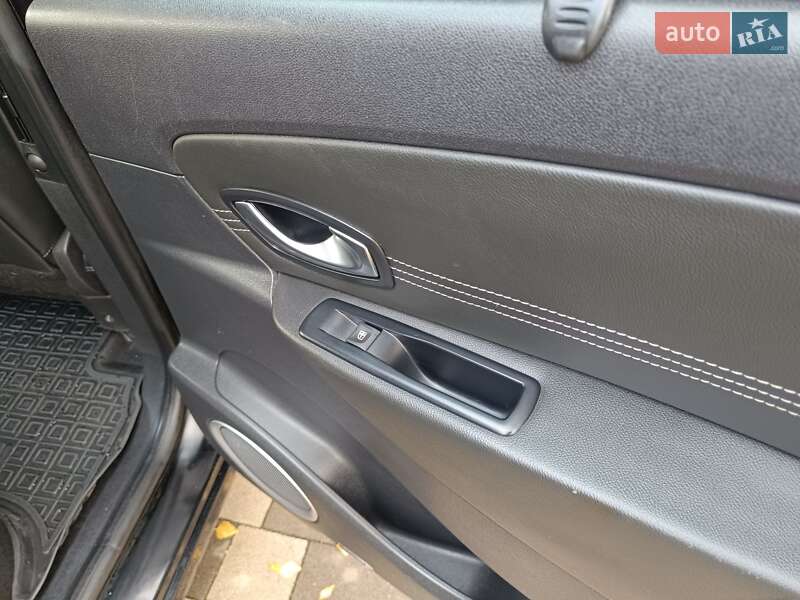 Мінівен Renault Scenic 2011 в Ніжині фото 51 Мінівен Renault Scenic 2011 в Ніжині