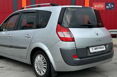 Мінівен Renault Scenic 2005 в  фото 4 Мінівен Renault Scenic 2005 в