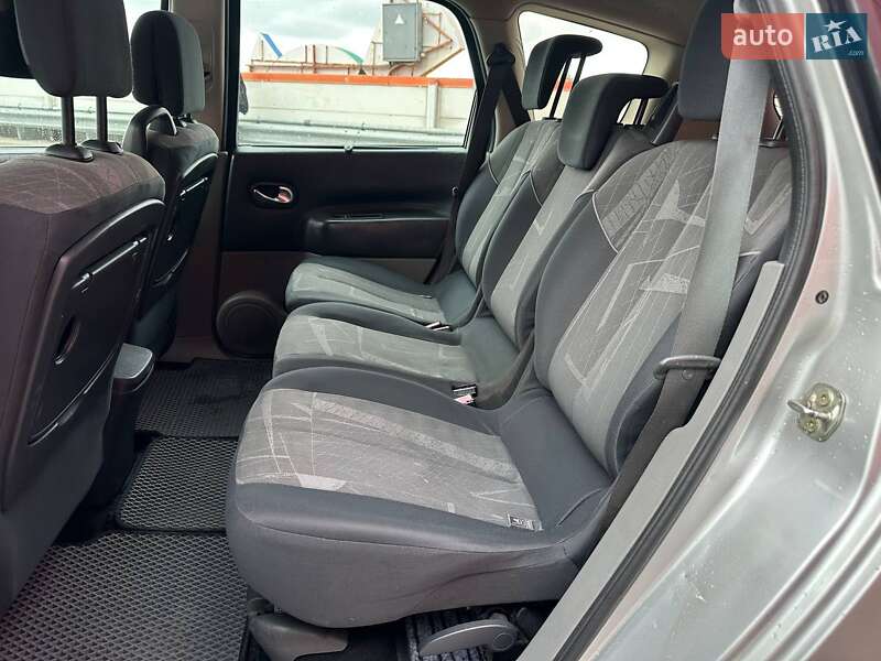 Минивэн Renault Scenic 2005 в Киеве фото 9 Минивэн Renault Scenic 2005 в Киеве