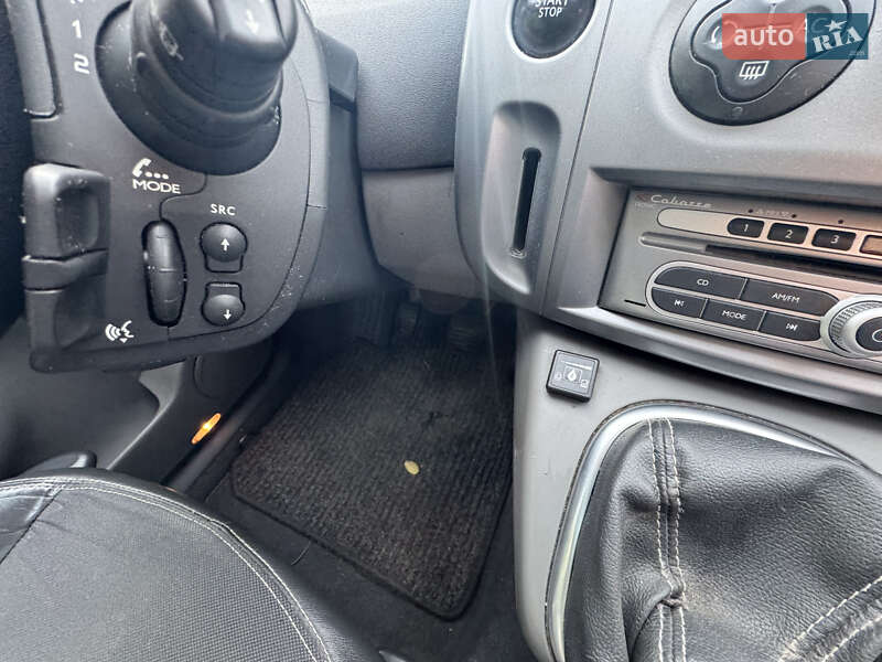 Минивэн Renault Scenic 2008 в Луцке фото 17 Минивэн Renault Scenic 2008 в Луцке