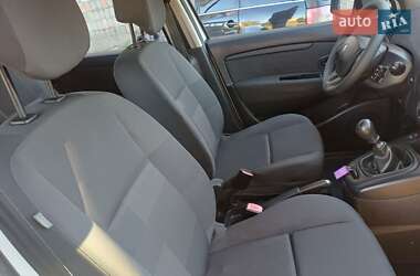 Минивэн Renault Scenic 2010 в 