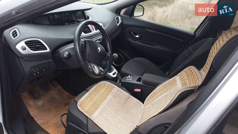 Минивэн Renault Scenic 2009 в Николаеве фото 10 Минивэн Renault Scenic 2009 в Николаеве