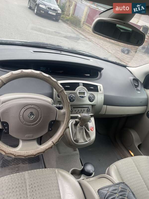 Минивэн Renault Scenic 2004 в Виннице