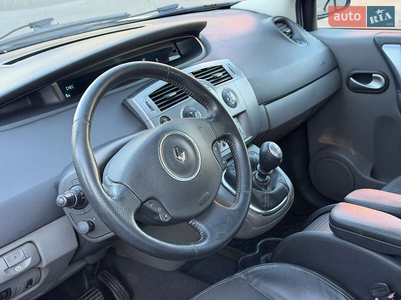 Мінівен Renault Scenic 2008 в Одесі