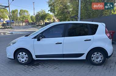 Мінівен Renault Scenic 2010 в  фото 2 Мінівен Renault Scenic 2010 в