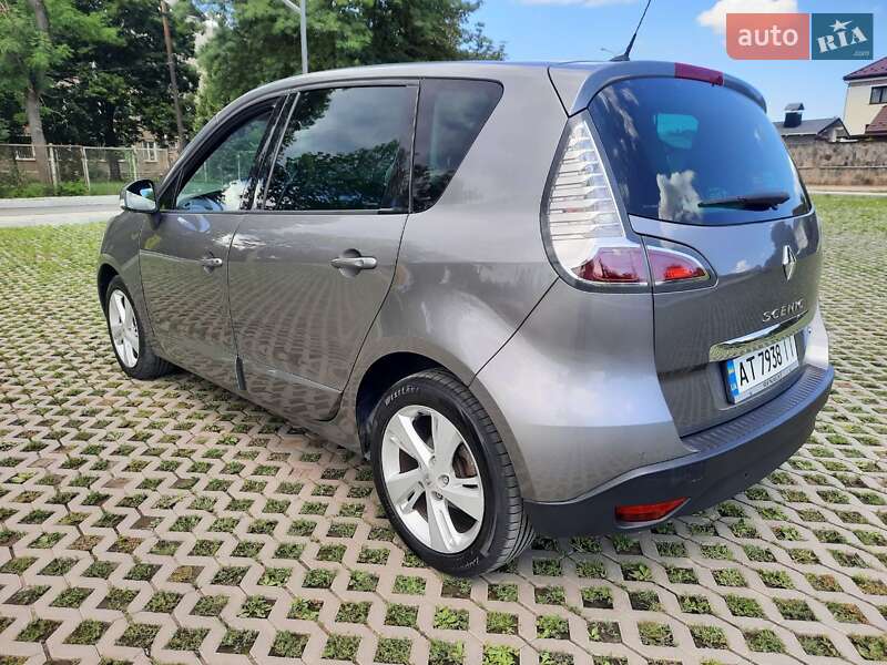 Мінівен Renault Scenic 2012 в Коломиї