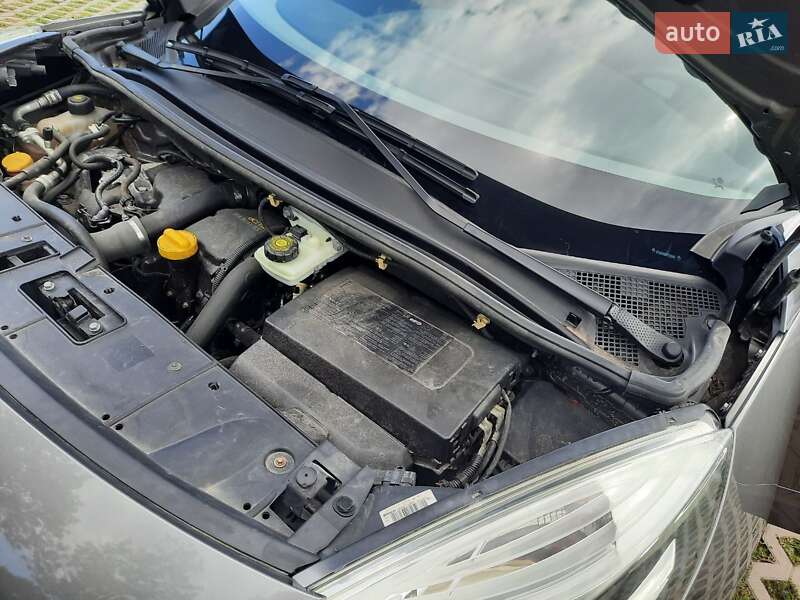 Мінівен Renault Scenic 2012 в Коломиї