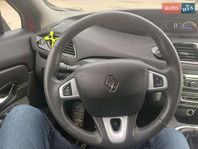 Минивэн Renault Scenic 2012 в Ковеле фото 17 Минивэн Renault Scenic 2012 в Ковеле