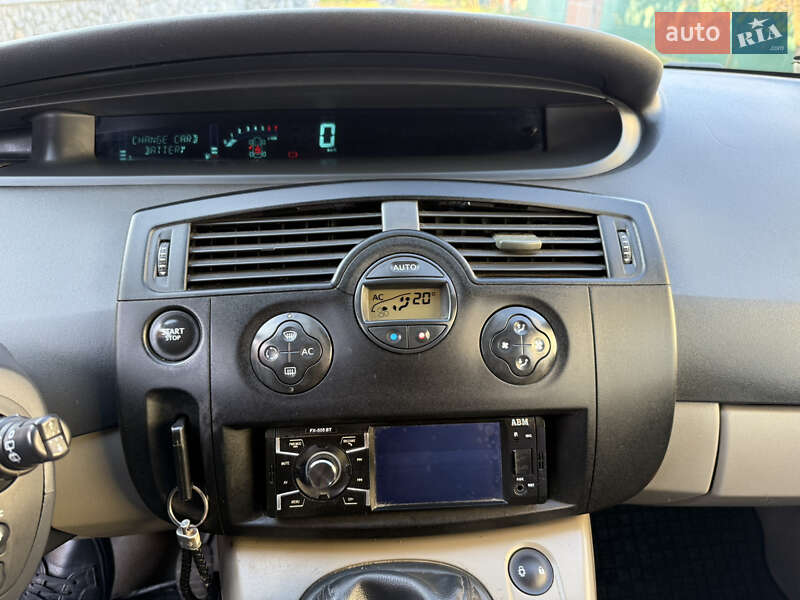 Минивэн Renault Scenic 2005 в Красилове фото 32 Минивэн Renault Scenic 2005 в Красилове