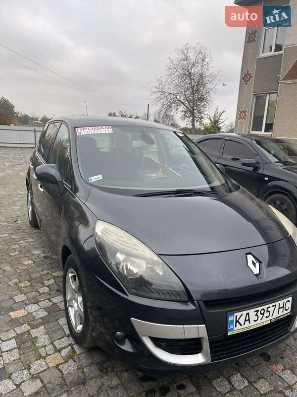 Минивэн Renault Scenic 2010 в Любаре