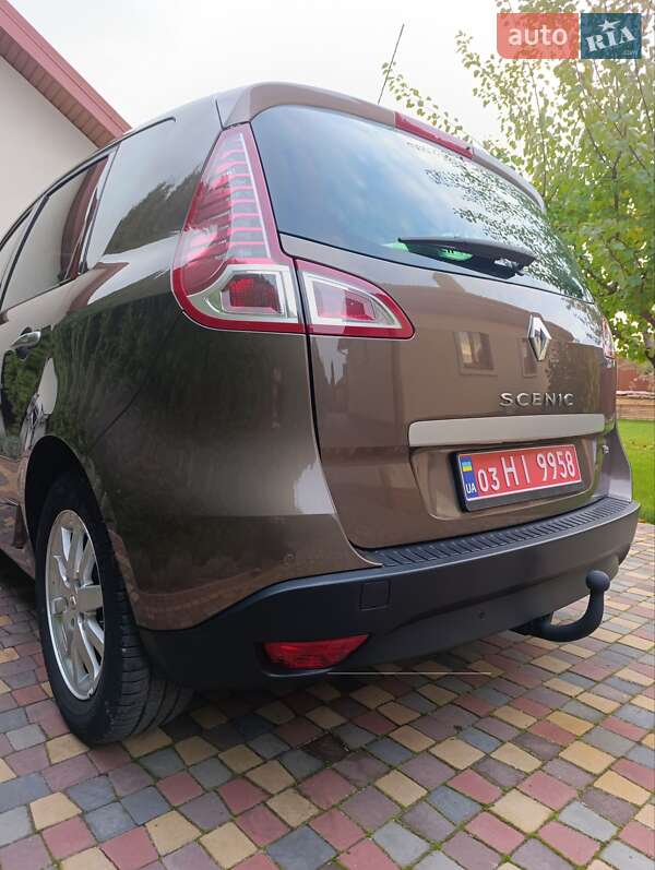 Мінівен Renault Scenic 2009 в Луцьку
