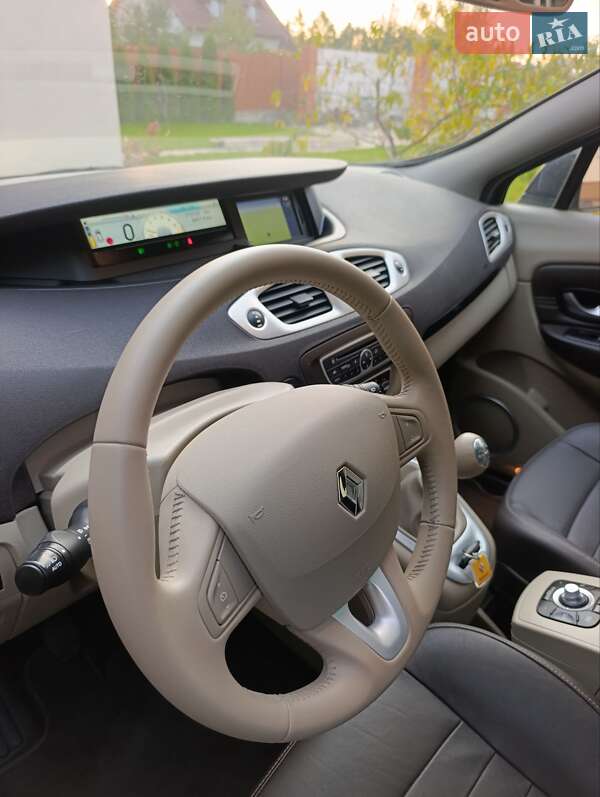 Мінівен Renault Scenic 2009 в Луцьку