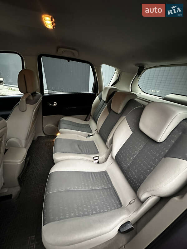 Мінівен Renault Scenic 2003 в Хмельницькому фото 14 Мінівен Renault Scenic 2003 в Хмельницькому