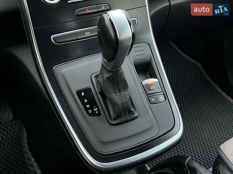 Минивэн Renault Scenic 2017 в Киеве