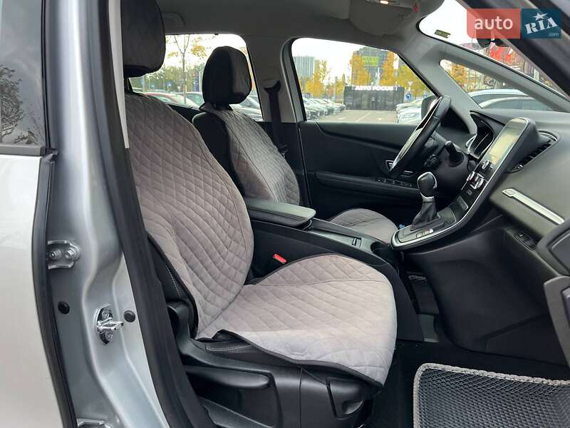 Минивэн Renault Scenic 2017 в Киеве