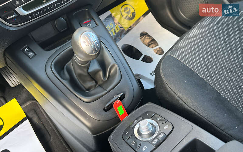 Мінівен Renault Scenic 2015 в Коломиї