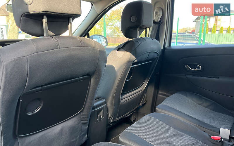 Мінівен Renault Scenic 2015 в Коломиї