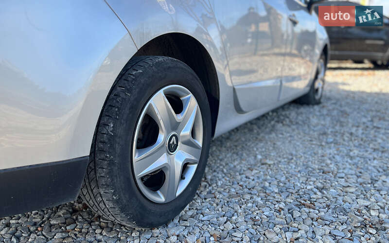 Мінівен Renault Scenic 2015 в Коломиї