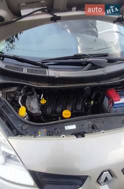 Минивэн Renault Scenic 2007 в 