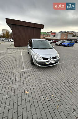 Минивэн Renault Scenic 2007 в Черкассах Минивэн Renault Scenic 2007 в Черкассах
