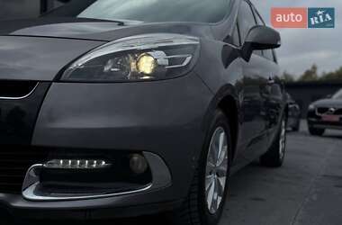 Мінівен Renault Scenic 2012 в  фото 10 Мінівен Renault Scenic 2012 в