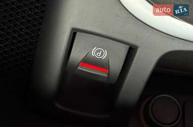 Мінівен Renault Scenic 2012 в  фото 38 Мінівен Renault Scenic 2012 в