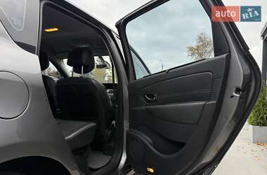 Мінівен Renault Scenic 2012 в  фото 49 Мінівен Renault Scenic 2012 в