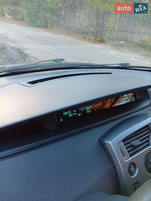 Мінівен Renault Scenic 2008 в Полтаві фото 16 Мінівен Renault Scenic 2008 в Полтаві