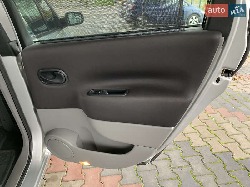 Минивэн Renault Scenic 2006 в Виннице фото 36 Минивэн Renault Scenic 2006 в Виннице