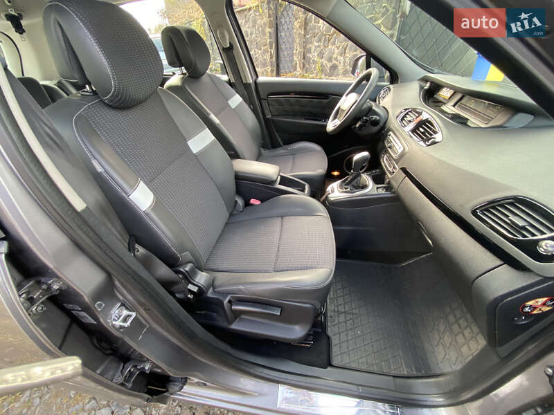 Минивэн Renault Scenic 2011 в Ровно