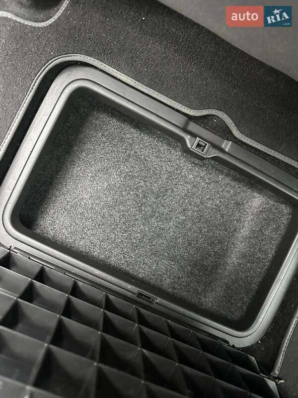 Минивэн Renault Scenic 2008 в Днепре фото 38 Минивэн Renault Scenic 2008 в Днепре