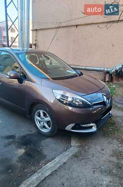 Мінівен Renault Scenic 2013 в  фото 6 Мінівен Renault Scenic 2013 в