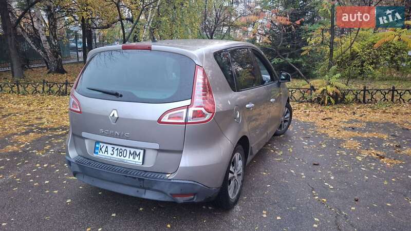 Мінівен Renault Scenic 2011 в Києві фото 2 Мінівен Renault Scenic 2011 в Києві