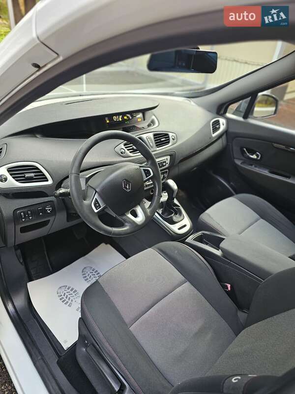 Мінівен Renault Scenic 2012 в Одесі