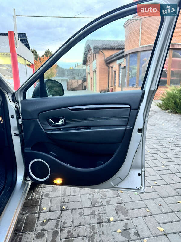 Минивэн Renault Scenic 2011 в Дубно фото 3 Минивэн Renault Scenic 2011 в Дубно