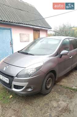 Мінівен Renault Scenic 2010 в Полтаві