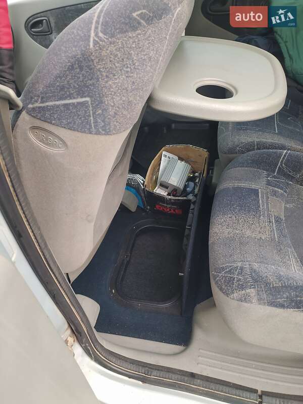 Минивэн Renault Scenic 2000 в Ровно