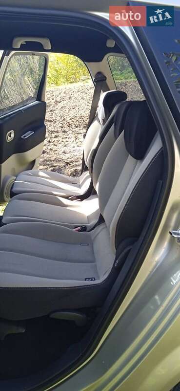 Мінівен Renault Scenic 2008 в Косові фото 7 Мінівен Renault Scenic 2008 в Косові