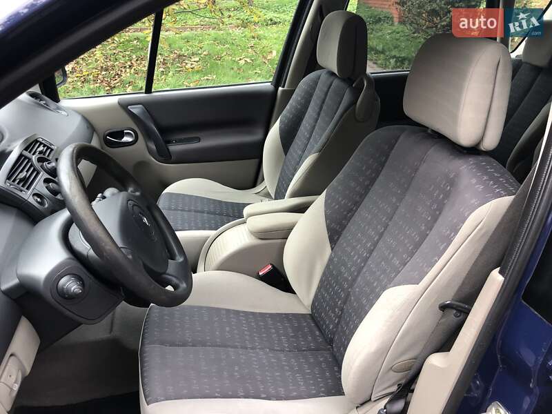 Минивэн Renault Scenic 2005 в Красилове фото 25 Минивэн Renault Scenic 2005 в Красилове
