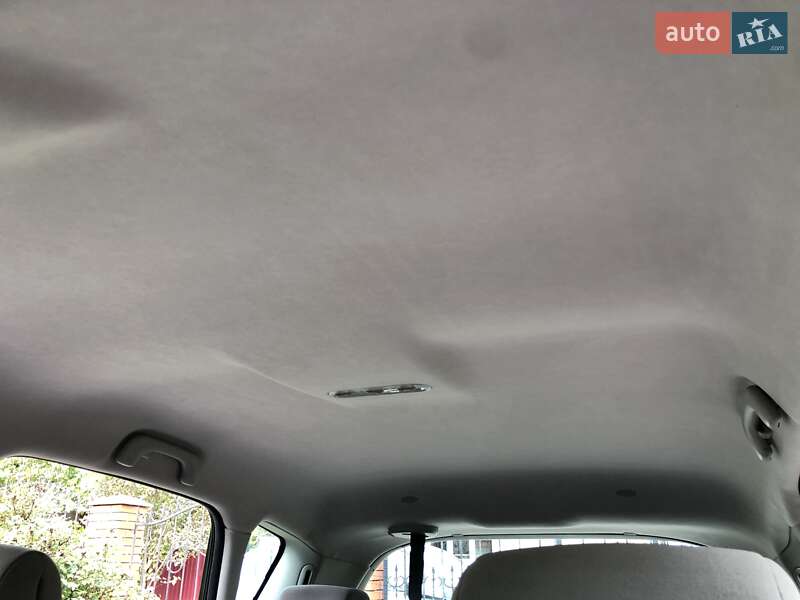 Минивэн Renault Scenic 2005 в Красилове фото 38 Минивэн Renault Scenic 2005 в Красилове