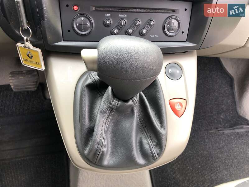 Минивэн Renault Scenic 2005 в Красилове фото 42 Минивэн Renault Scenic 2005 в Красилове