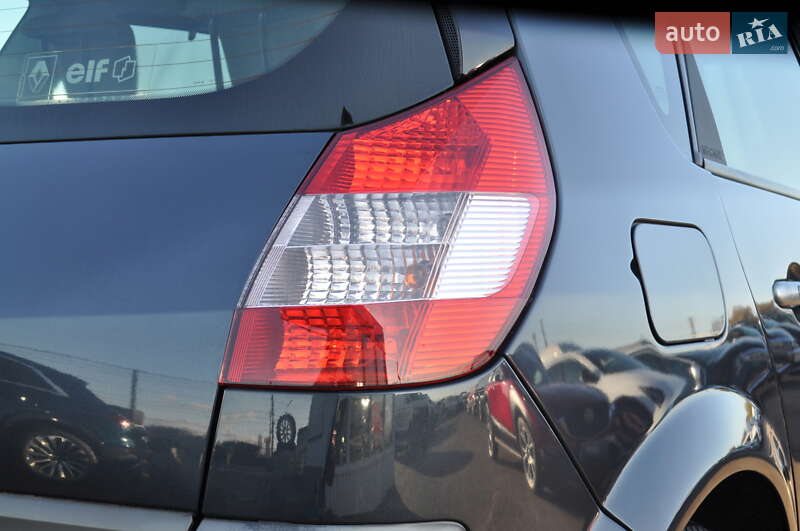 Минивэн Renault Scenic 2004 в Киеве фото 16 Минивэн Renault Scenic 2004 в Киеве